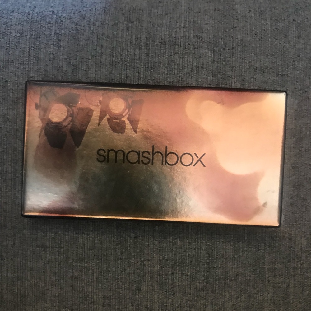 SMASHBOX collaboration palette with Casey Holmes